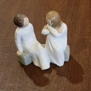 Willow Tree 5" Figurine Heart And Soul DEMDACO 2002 Susan Lordi Sisters Friends!